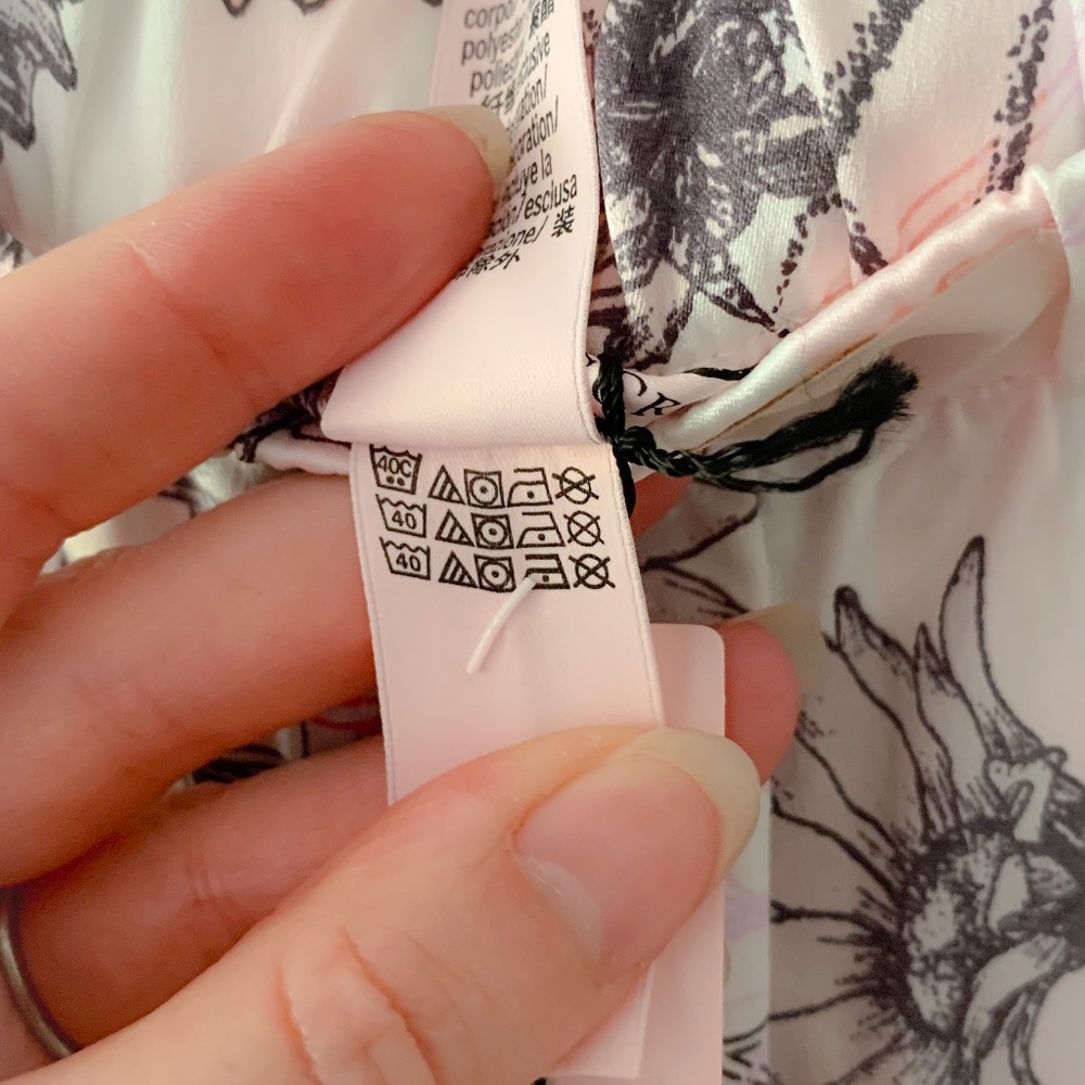 NWT Victoria's Secret Satin Lounge/Sleep Pant - Picture 5 of 9